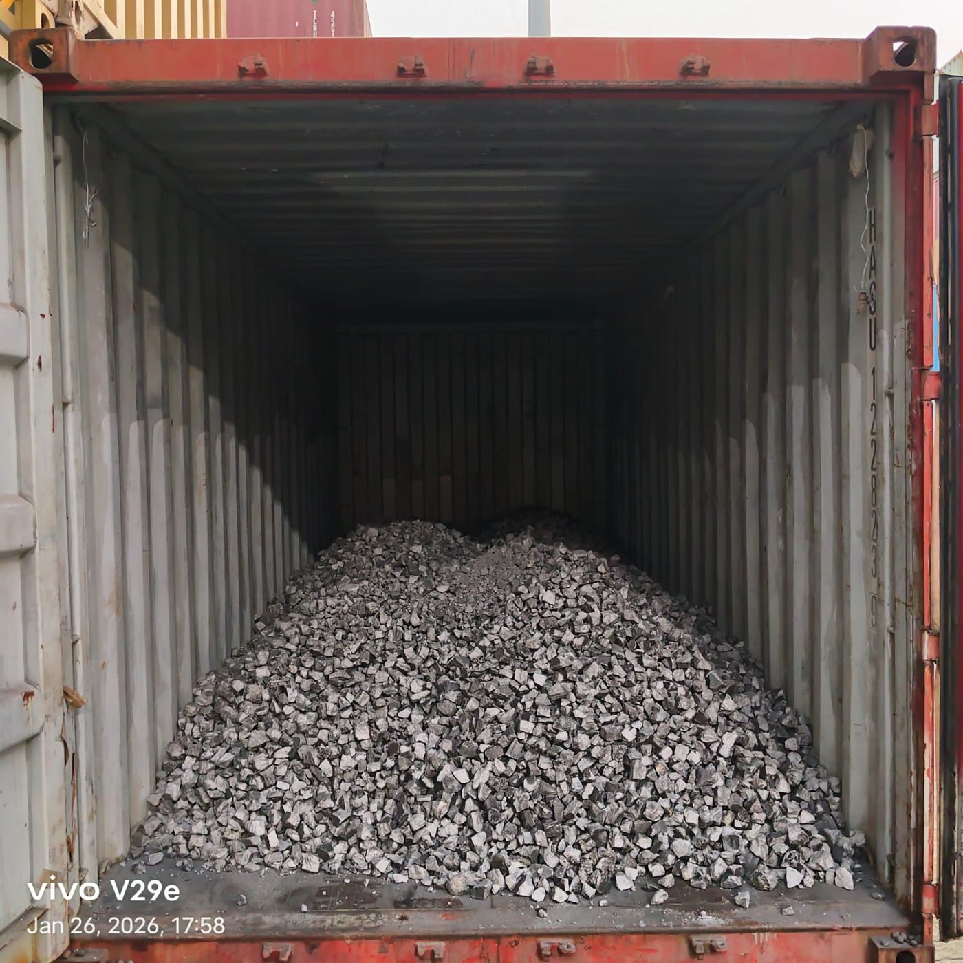 Ferro alloy lumps loaded loose into a shipping container